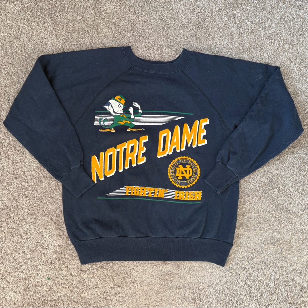 Vintage Notre Dame University Fighting Irish Sweatshirt - Size Large